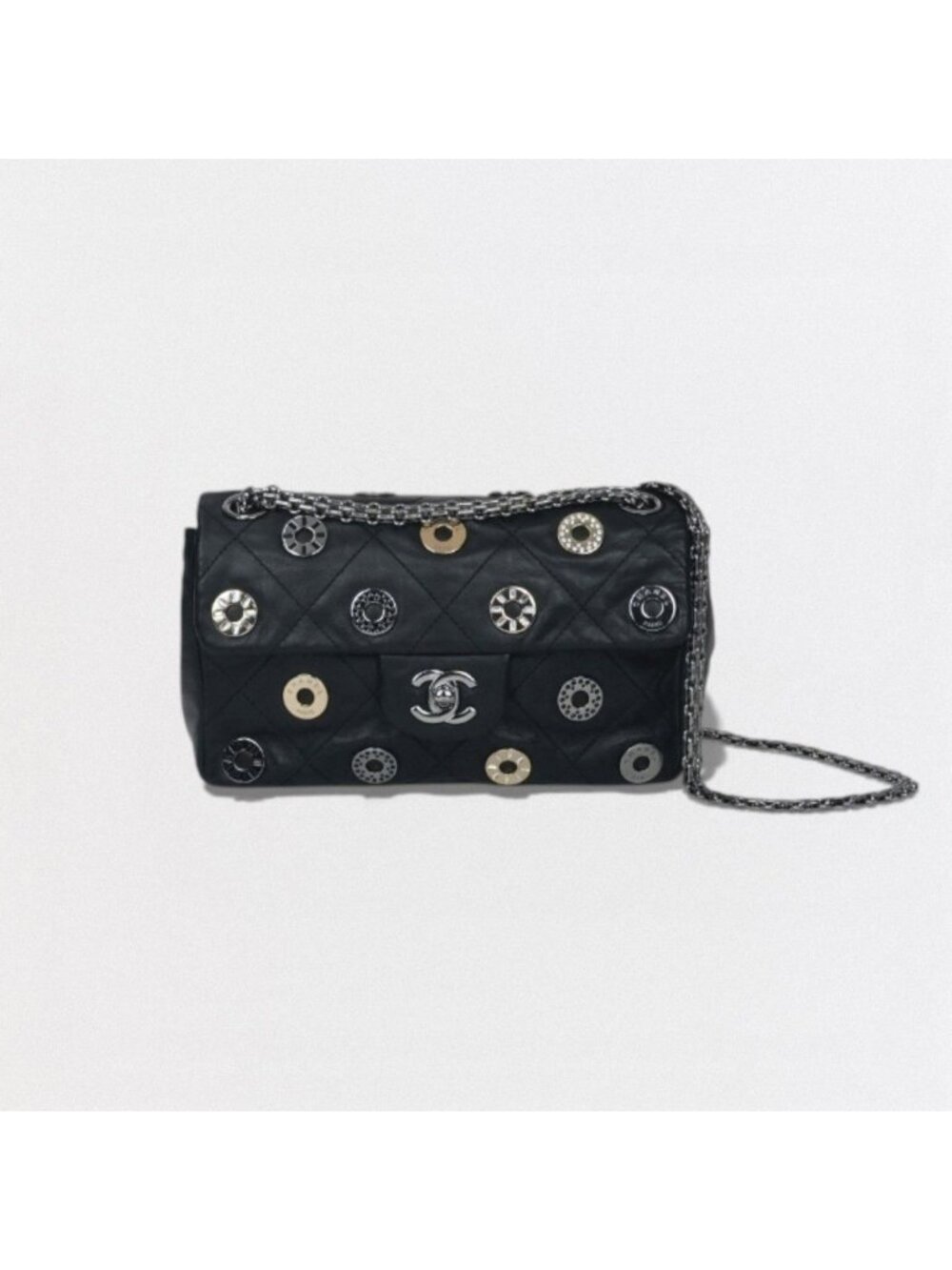 Chanel Quilted Shoulder Bag Calfskin Black Silver Chain CC Logo Turnlock Single